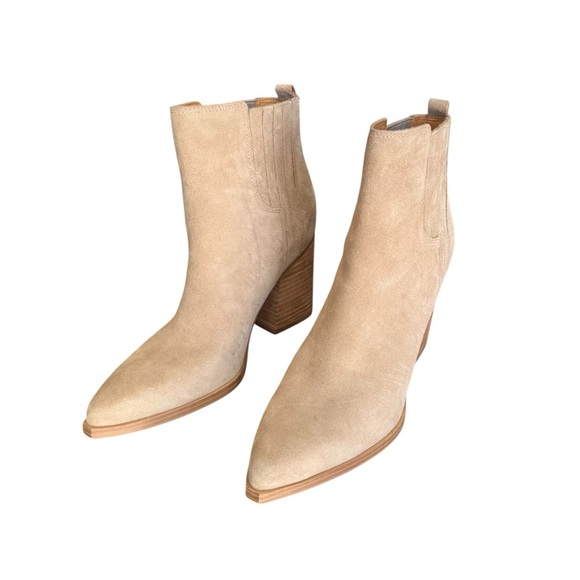 MARC FISHER OSHAY SUEDE LEATHER WESTERN BOOTIES NUDE SZ 9.5 chic boho country - Picture 2 of 9